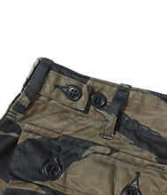 画像をギャラリービューアに読み込む, 【BUZZ RICKSON'S/バズリクソンズ】WILLIAM GIBSON COLLECTION BLACK TIGER PATTERN TROUSERS OVER DYE