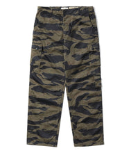 画像をギャラリービューアに読み込む, 【BUZZ RICKSON'S/バズリクソンズ】WILLIAM GIBSON COLLECTION BLACK TIGER PATTERN TROUSERS OVER DYE