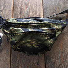 画像をギャラリービューアに読み込む, 【BALLISTICS/バリスティクス】Funny Pouch カモ・スペクトラ