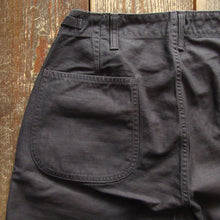 画像をギャラリービューアに読み込む, 【FREEWHEELERS/フリーホイーラーズ】“GRUNTS” CUT-LENGTH TROUSERS BLACK