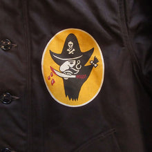 画像をギャラリービューアに読み込む, 【FREEWHEELERS/フリーホイーラーズ】“KNUCKLE BONES” on “AAF 90thBG 400thBSQ” CIVILIAN DECK JACKET