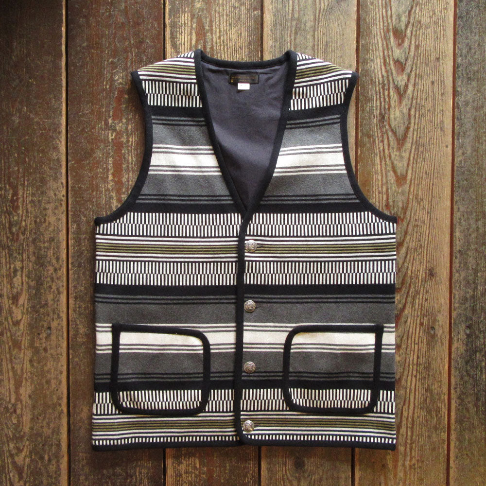 【美品】WESTRIDE【ウエストライド】NGT GEOMETRY VEST WESTRIDE/ウエストライド】NGT RUG W FACE VEST – Stroke Clothing