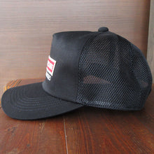 画像をギャラリービューアに読み込む, 【FREEWHEELERS/フリーホイーラーズ】“CUSTOM SPECIALTIES” SNAPBACK MESH TRUCKER CAP
