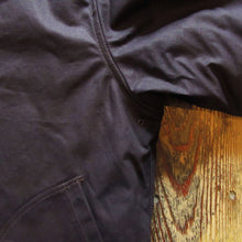 画像をギャラリービューアに読み込む, 【FREEWHEELERS/フリーホイーラーズ】“KNUCKLE BONES” on “AAF 90thBG 400thBSQ” CIVILIAN DECK JACKET
