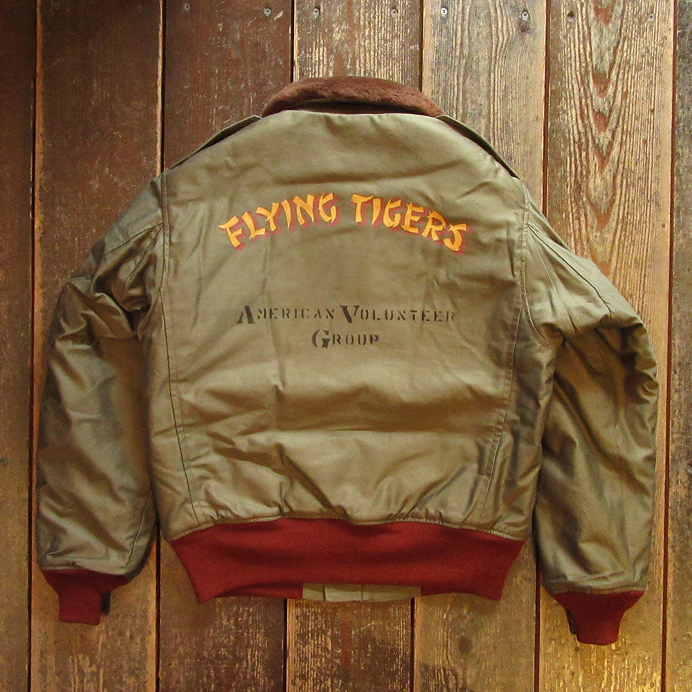 希少】バズリクソンズ B-10 赤リブ ステンシル FLYING TIGERS BUZZ