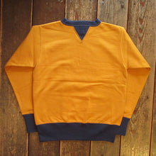 画像をギャラリービューアに読み込む, 【FREEWHEELERS/フリーホイーラーズ】“Devil Dog” DOUBLE V SWEAT SHIRT OLD GOLD ｘ DEEP BLUEBERRY
