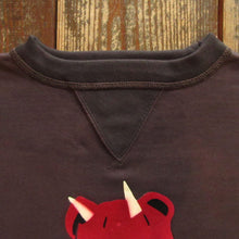 画像をギャラリービューアに読み込む, 【FREEWHEELERS/フリーホイーラーズ】“Devil Dog” DOUBLE V SWEAT SHIRT CHARCOAL BLACK ｘ SOOT BLACK
