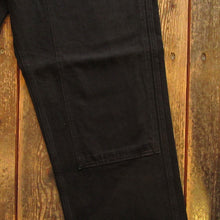 画像をギャラリービューアに読み込む, 【FREEWHEELERS/フリーホイーラーズ】“CHOPPER BUILDER” WORK TROUSERS YARN-DYED RUDE BLACK
