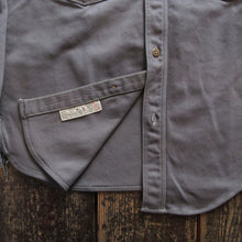 画像をギャラリービューアに読み込む, 【FREEWHEELERS/フリーホイーラーズ】“Gemsa” WORK SHIRT STEEL GRAY
