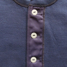 画像をギャラリービューアに読み込む, 【FREEWHEELERS/フリーホイーラーズ】“HENLEY NECKED” LONG SLEEVE SHIRT DRY NAVY
