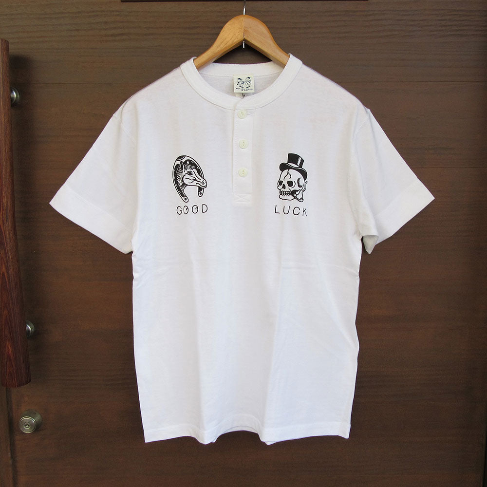 【SIRANO BROS/シラノブロス】5.6oz Henley-Neck T-shirts “GOOD LUCK”